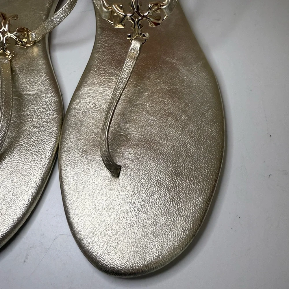 TORY BURCH Capri Strap Sandal Spark Gold Size 8 T-Strap Thong Metallic Logo